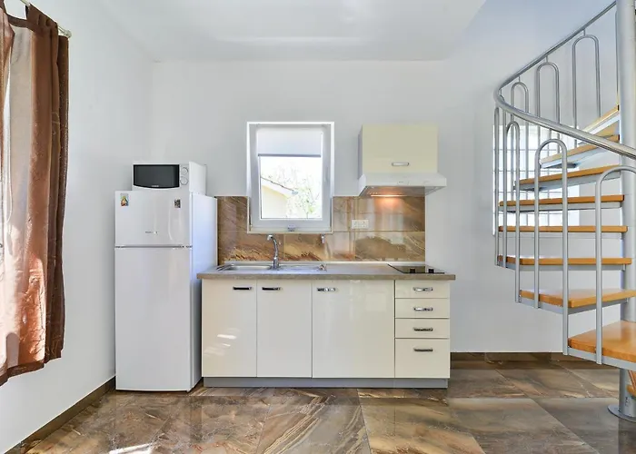 Apartament By The Sea Nin, Zadar - 13172