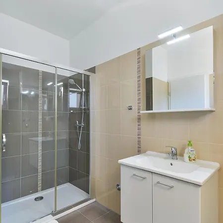 Apartment By The Sea Nin, Zadar - 13172