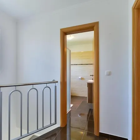Apartman By The Sea Nin, Zadar - 13172 *