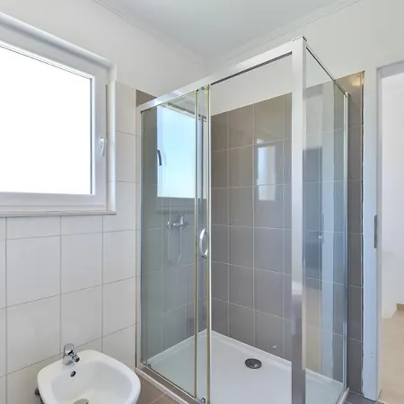 Apartman By The Sea Nin, Zadar - 13172 *